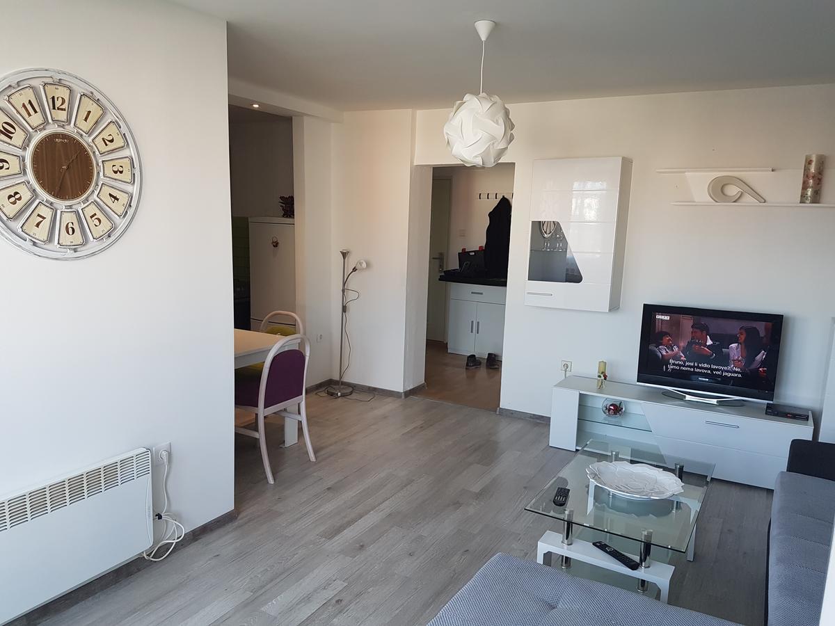 Apartman Vuk - Stan Na Dan Banja Luka Exteriér fotografie